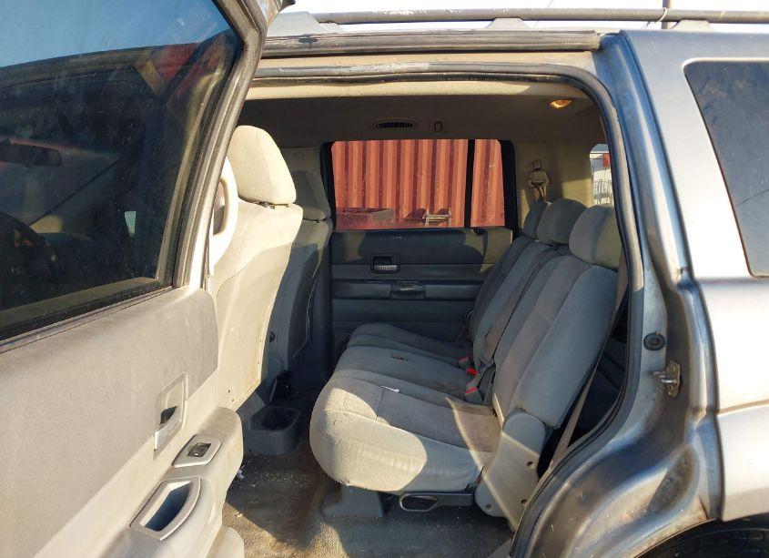 Photo 8 of 2006 Dodge Durango SLT (VIN 1D4HD48N16F117447)