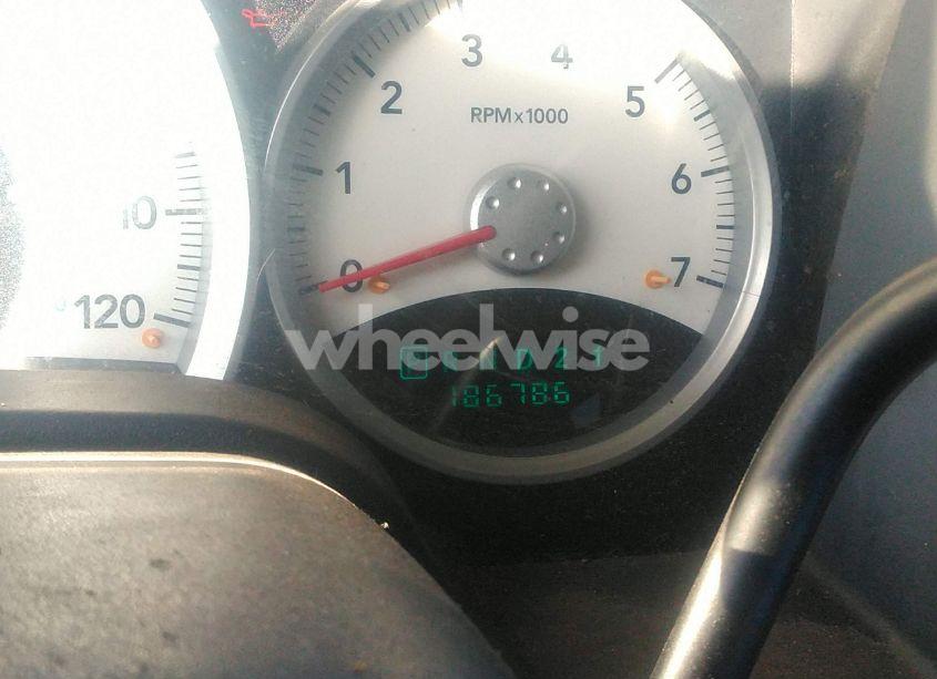 Photo 7 of 2005 Dodge Durango SLT (VIN 1D4HD48N45F510924)