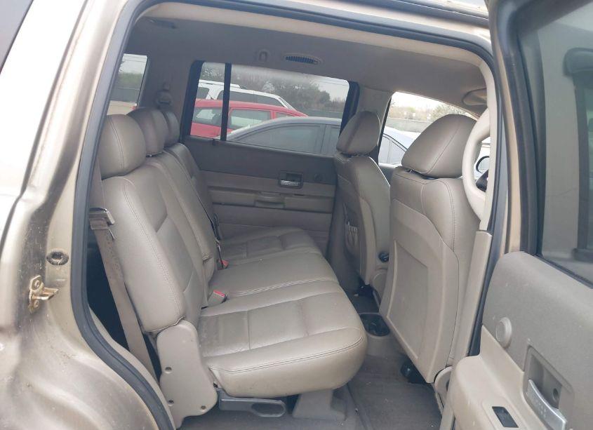 Photo 8 of 2004 Dodge Durango SLT (VIN 1D4HD48N74F152877)