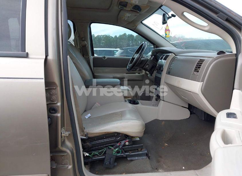 Photo 5 of 2006 Dodge Durango LIMITED (VIN 1D4HD58206F189543)