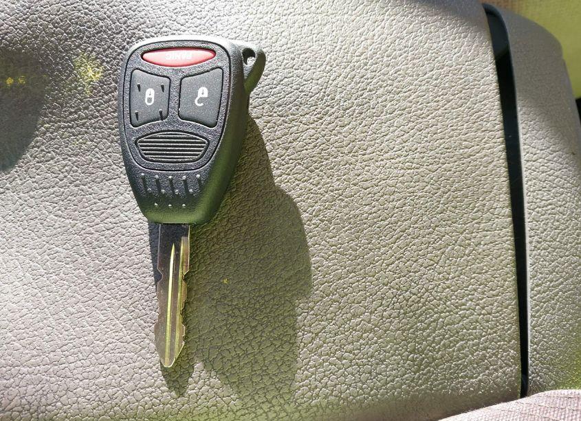 Photo 11 of 2004 Dodge Durango LIMITED (VIN 1D4HD58D54F175992)