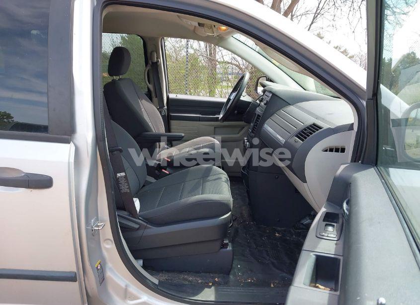 Photo 5 of 2008 Dodge Grand CARAVAN CV (VIN 1D4HN11H78B172477)