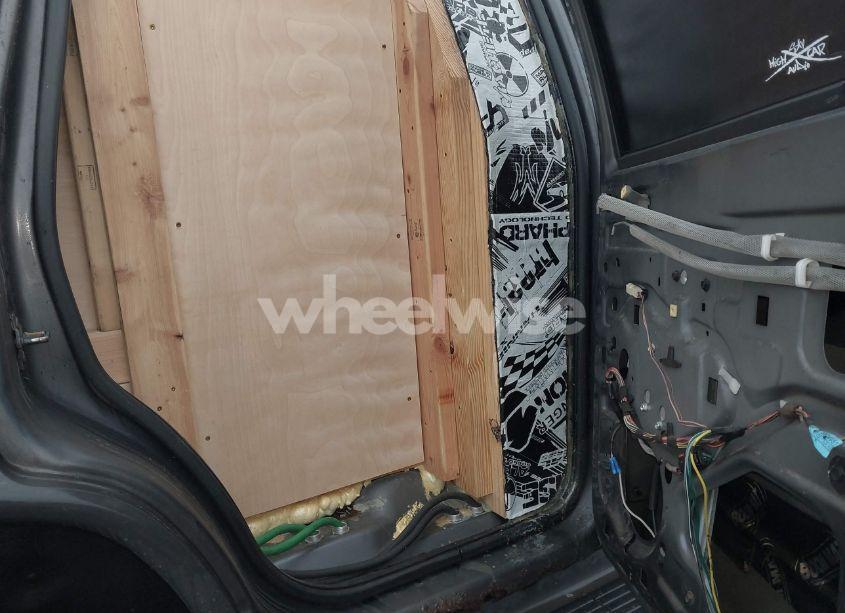 Photo 8 of 2003 Dodge Durango SPORT/SXT (VIN 1D4HS38N63F559488)