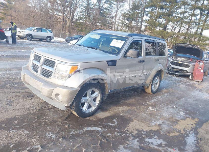 Photo 2 of 2010 Dodge Nitro SE (VIN 1D4PU2GK8AW118370)