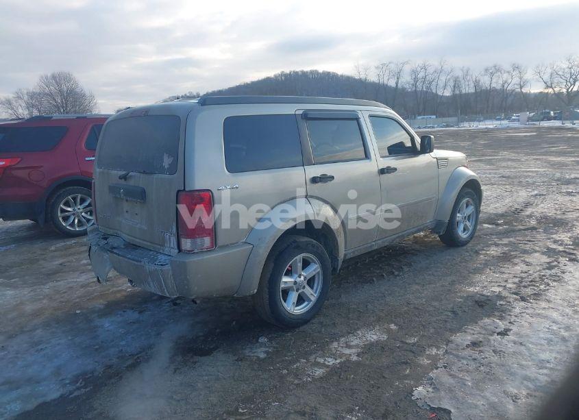 Photo 4 of 2010 Dodge Nitro SE (VIN 1D4PU2GK8AW118370)