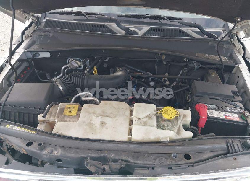 Photo 10 of 2010 Dodge Nitro SE (VIN 1D4PU2GK8AW141180)