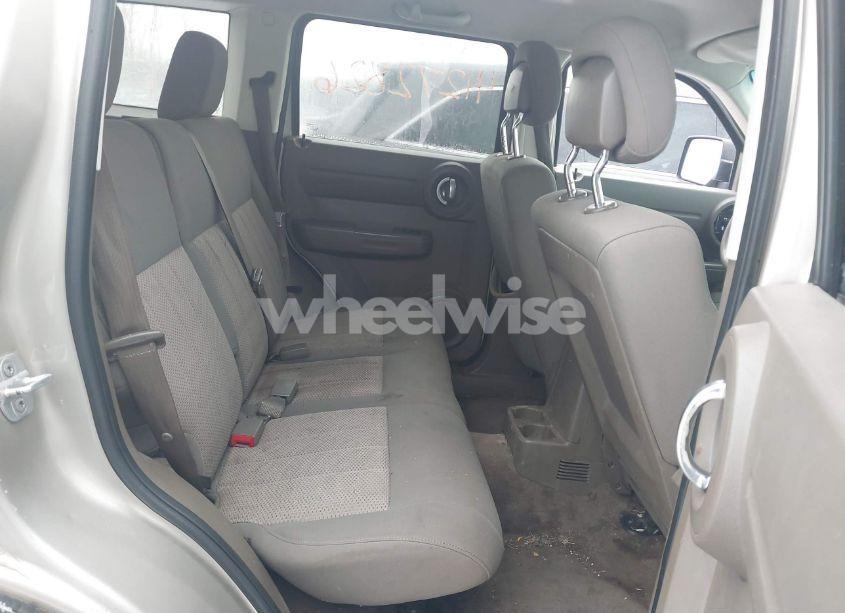 Photo 8 of 2010 Dodge Nitro HEAT (VIN 1D4PU4GK1AW157782)