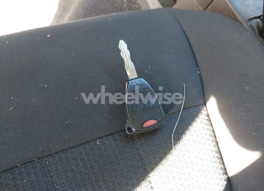 Photo 11 of 2011 Dodge Nitro HEAT (VIN 1D4PU4GK1BW522673)