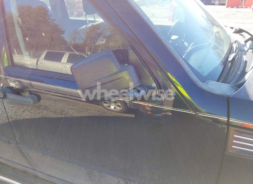 Photo 12 of 2011 Dodge Nitro HEAT (VIN 1D4PU4GK1BW522673)