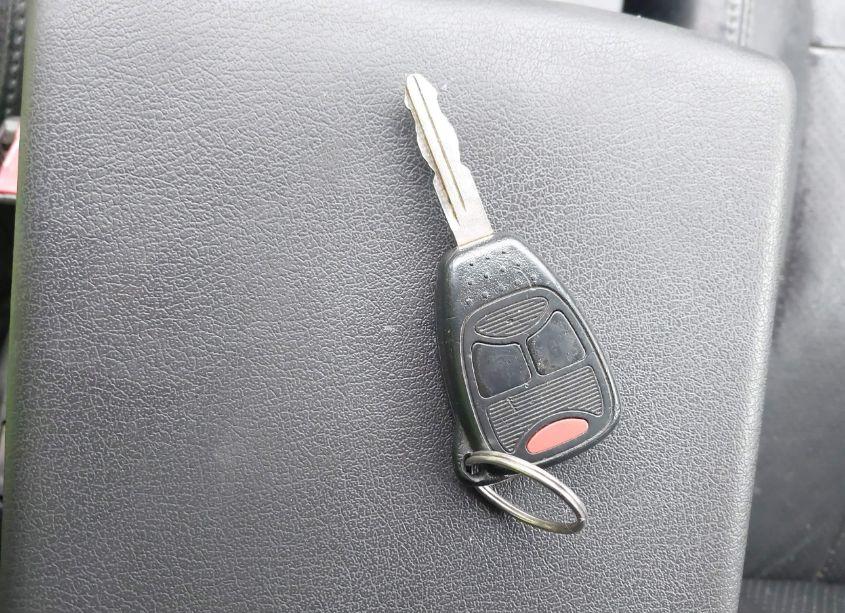 Photo 11 of 2010 Dodge Nitro HEAT (VIN 1D4PU4GK6AW175288)