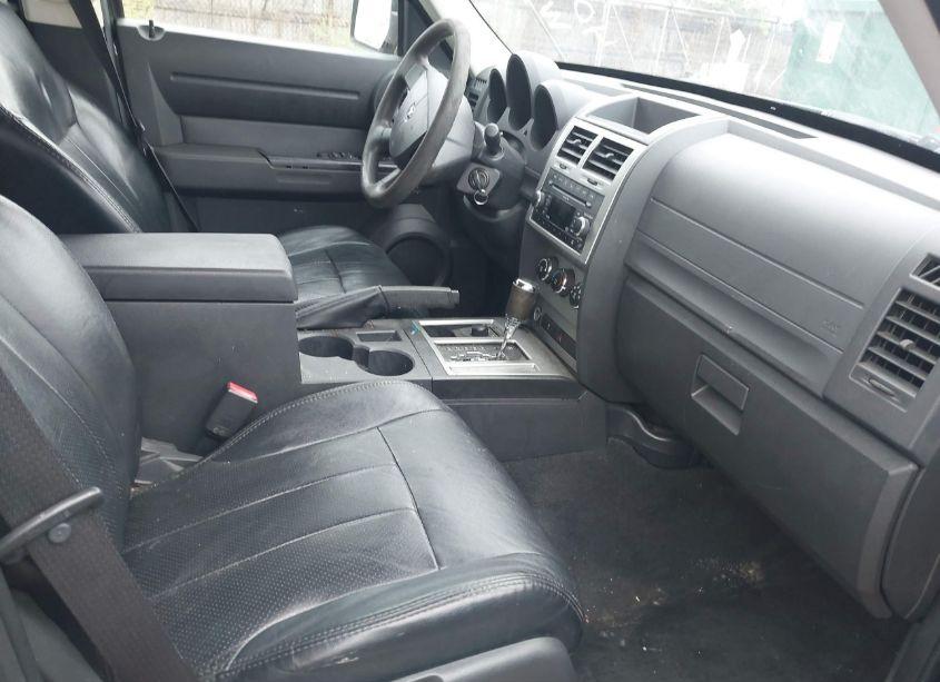 Photo 5 of 2010 Dodge Nitro HEAT (VIN 1D4PU4GK6AW175288)