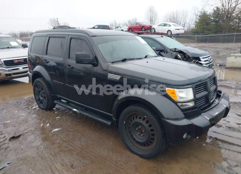 2010 Dodge Nitro SXT (VIN 1D4PU5GXXAW144627) main photo