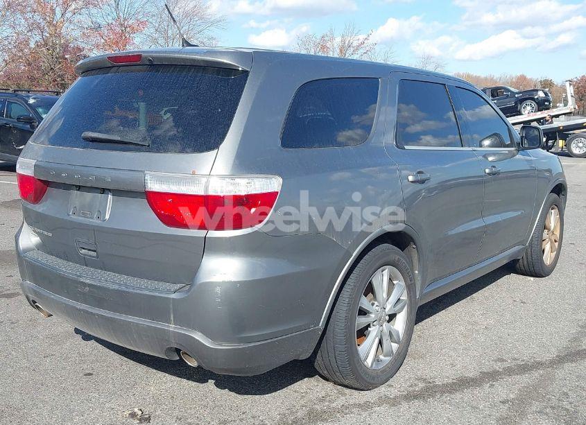 Photo 4 of 2011 Dodge Durango HEAT (VIN 1D4RE3GG8BC733088)