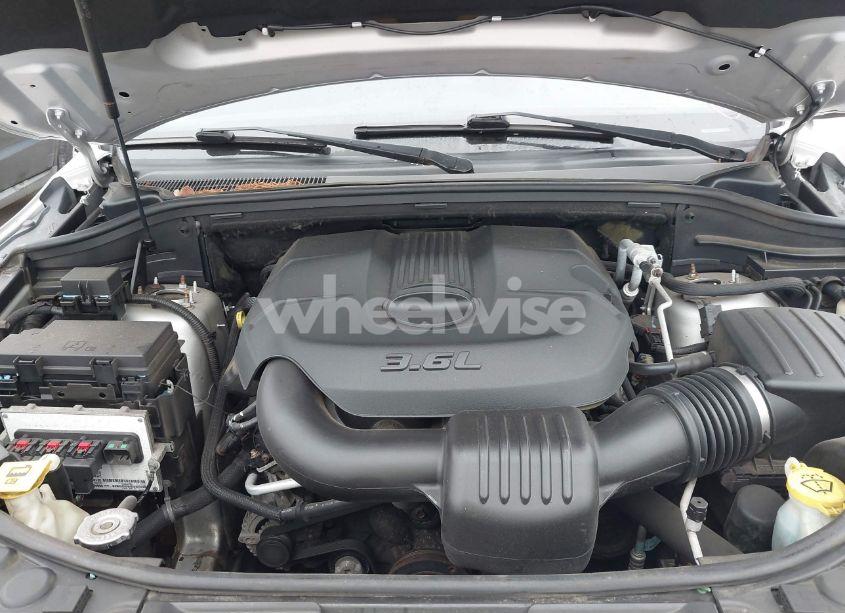 Photo 10 of 2011 Dodge Durango HEAT (VIN 1D4RE3GG9BC733634)