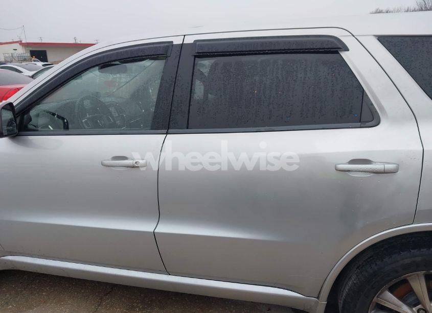 Photo 14 of 2011 Dodge Durango HEAT (VIN 1D4RE3GG9BC733634)