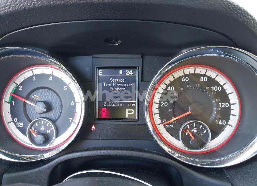 Photo 7 of 2011 Dodge Durango CREW (VIN 1D4RE4GG3BC660413)