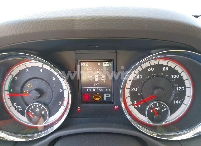 Photo 7 of 2011 Dodge Durango CREW (VIN 1D4RE4GG4BC742442)