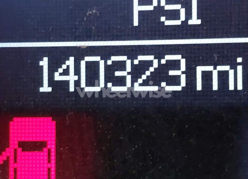 Photo 16 of 2011 Dodge Durango CREW (VIN 1D4SD4GT6BC688479)