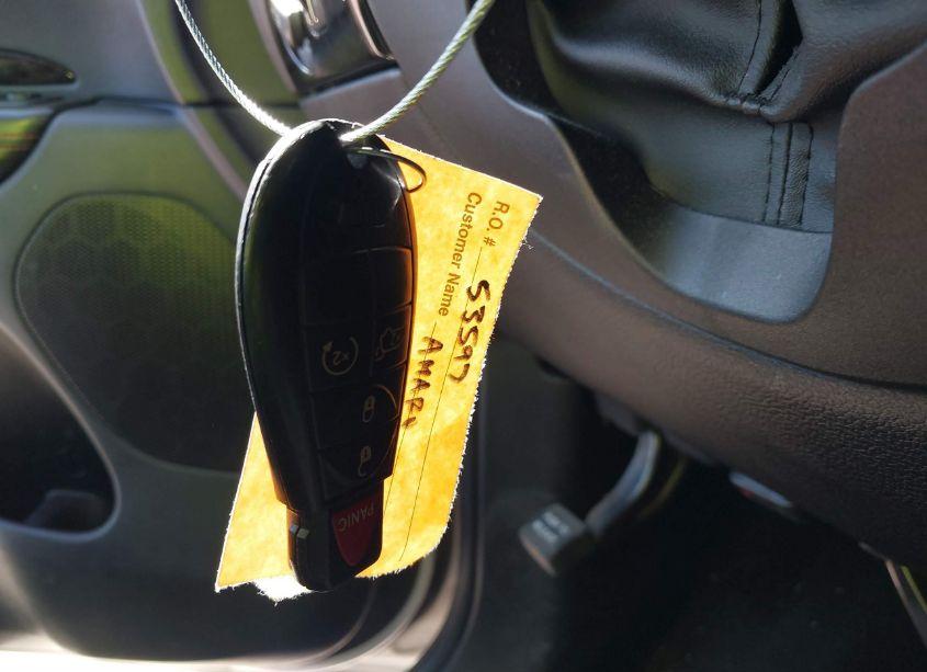 Photo 11 of 2011 Dodge Durango R/T (VIN 1D4SD6GT8BC682324)