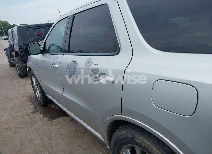 Photo 6 of 2011 Dodge Durango R/T (VIN 1D4SE6GT9BC682703)