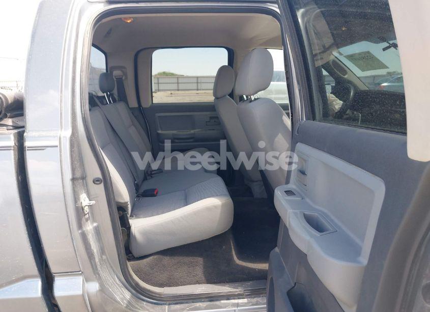 Photo 8 of 2010 Dodge Dakota SXT (VIN 1D7CW3GK4AS264452)