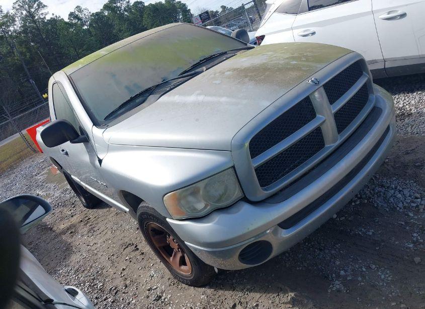 2005 Dodge Ram 1500 ST (VIN 1D7HA16K05J645642) main photo