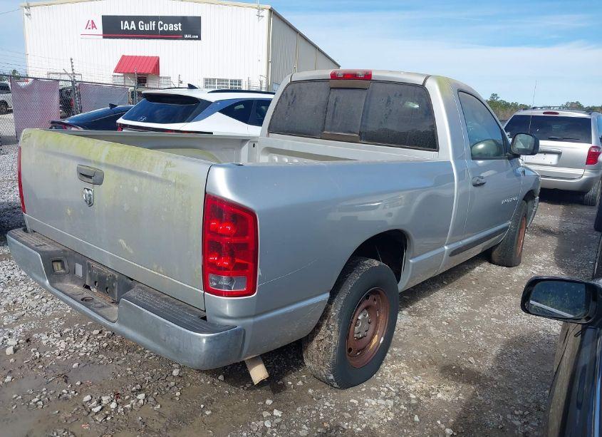 Photo 4 of 2005 Dodge Ram 1500 ST (VIN 1D7HA16K05J645642)
