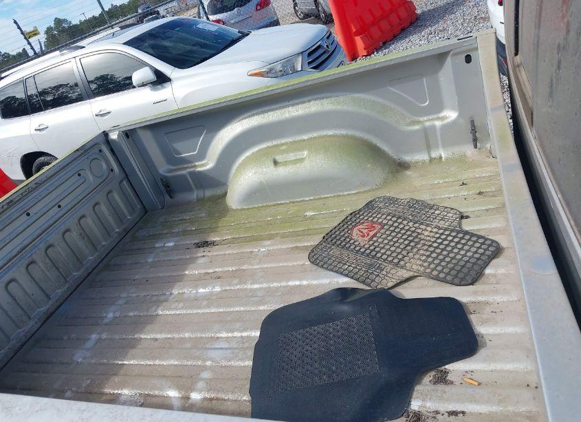 Photo 8 of 2005 Dodge Ram 1500 ST (VIN 1D7HA16K05J645642)