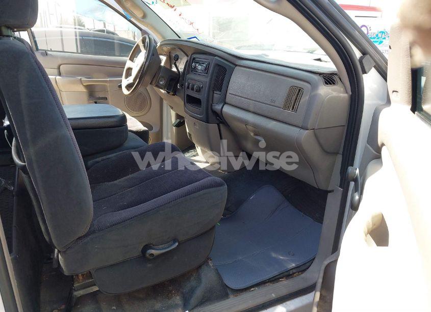 Photo 5 of 2004 Dodge Ram 1500 ST (VIN 1D7HA16K24J102159)