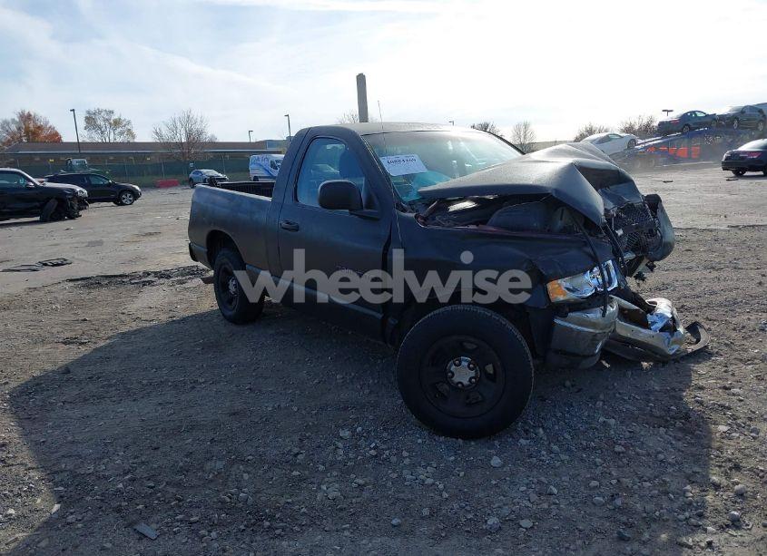 2002 Dodge Ram 1500 ST (VIN 1D7HA16K32J224624) main photo