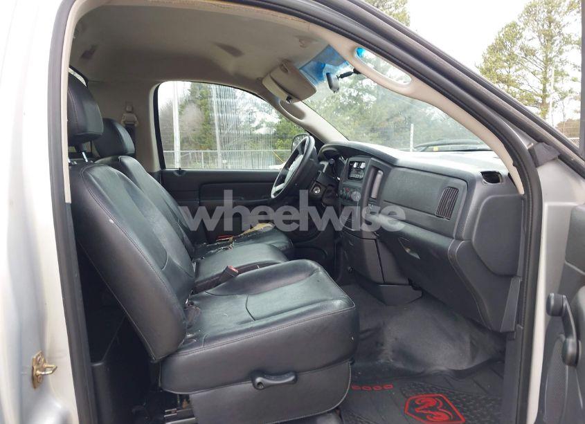 Photo 5 of 2005 Dodge Ram 1500 ST (VIN 1D7HA16K45J548038)