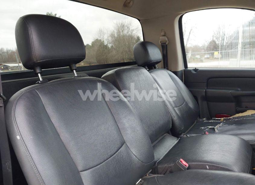 Photo 8 of 2005 Dodge Ram 1500 ST (VIN 1D7HA16K45J548038)