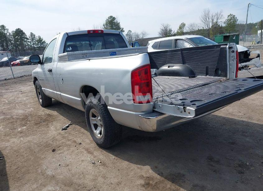 Photo 3 of 2002 Dodge Ram 1500 ST (VIN 1D7HA16N02J129982)