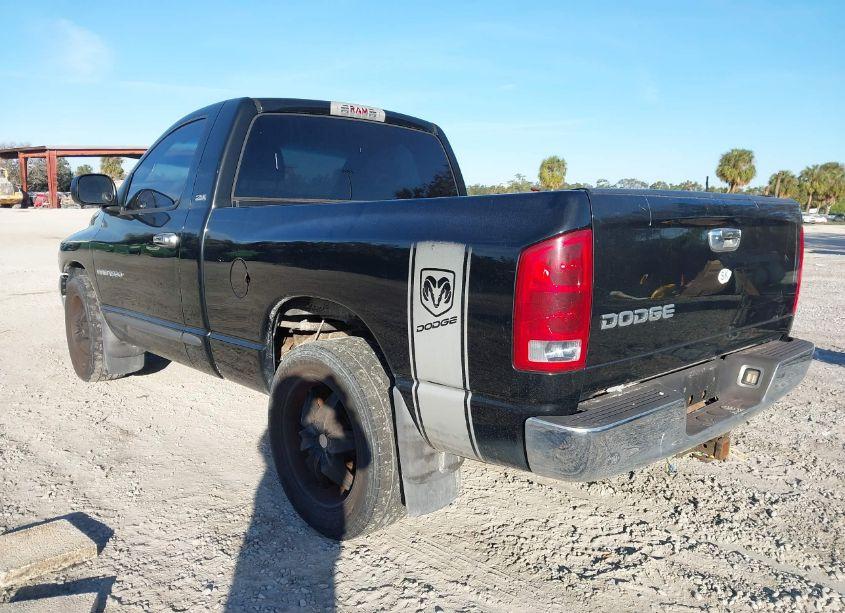 Photo 3 of 2002 Dodge Ram 1500 ST (VIN 1D7HA16N12J205922)