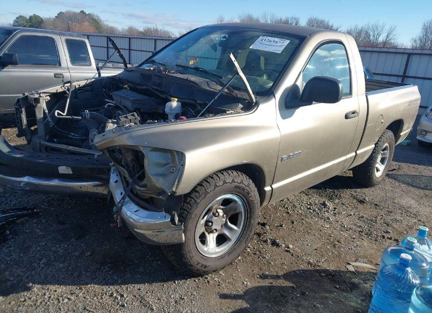 Photo 2 of 2008 Dodge Ram 1500 ST/SXT (VIN 1D7HA16N58J220366)