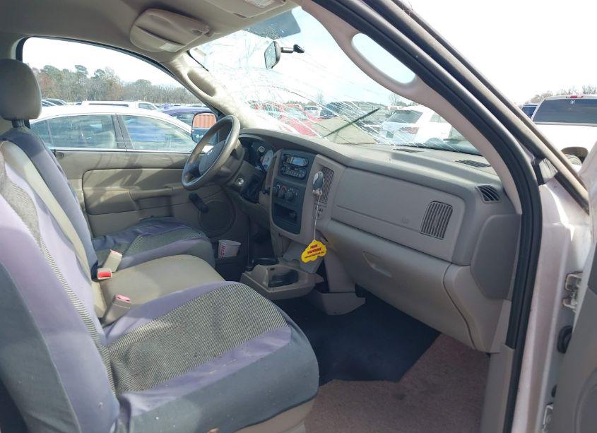 Photo 5 of 2004 Dodge Ram 1500 ST (VIN 1D7HA16N74J173108)