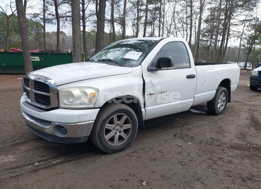 Photo 2 of 2007 Dodge Ram 1500 SLT (VIN 1D7HA16PX7J609455)