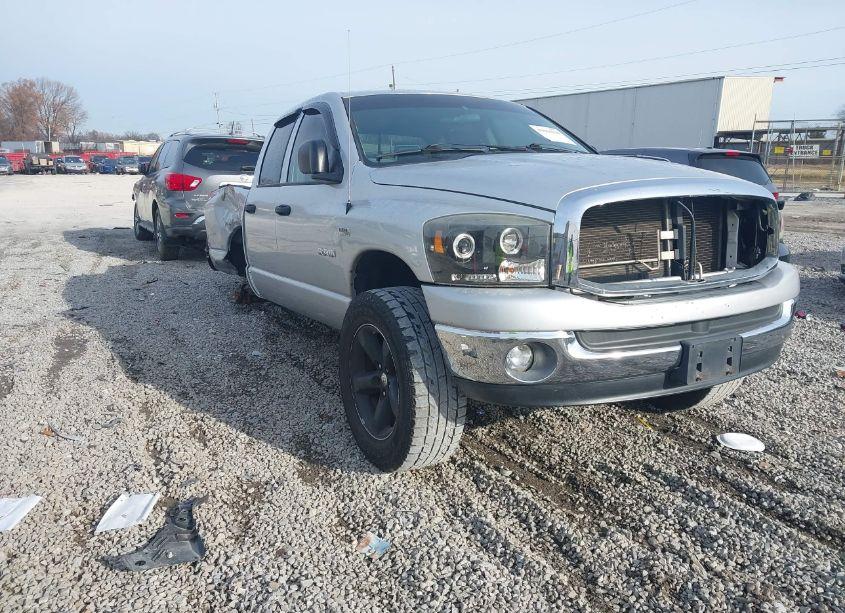 2008 Dodge Ram 1500 SLT (VIN 1D7HA18208S601863) main photo