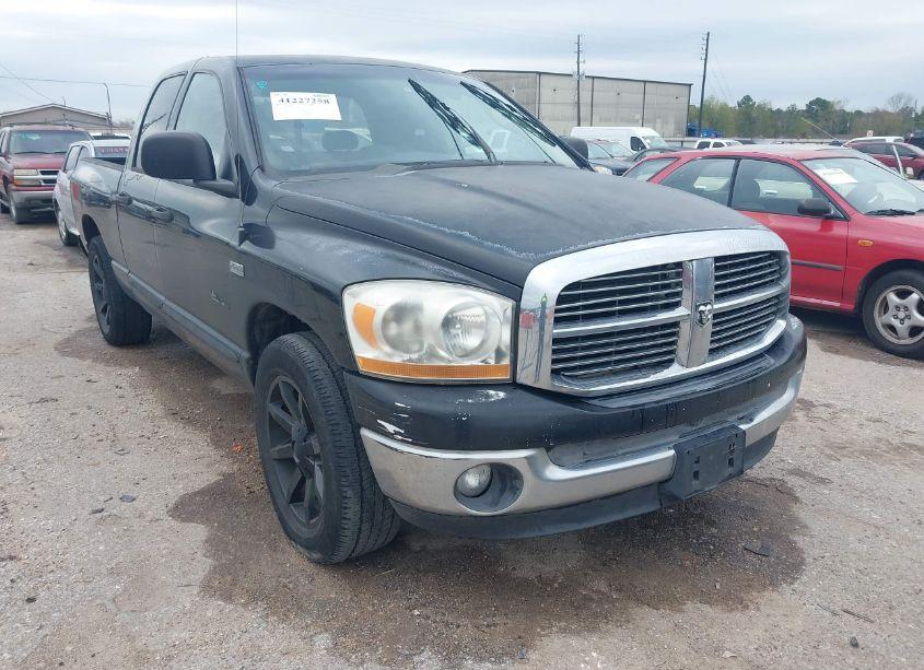 2006 Dodge Ram 1500 SLT (VIN 1D7HA18216S659901) main photo