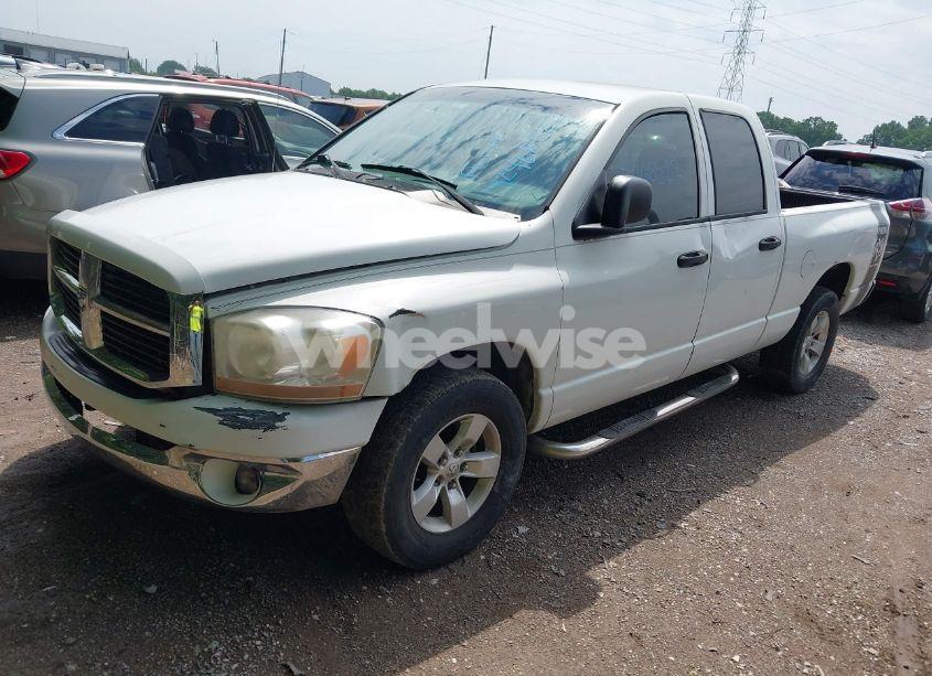 Photo 2 of 2007 Dodge Ram 1500 SLT (VIN 1D7HA18217S209246)