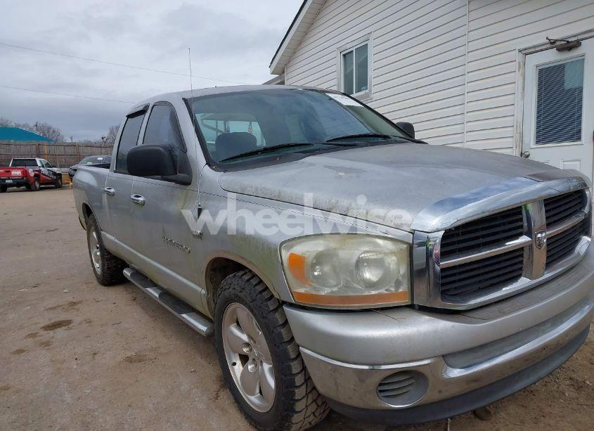 2006 Dodge Ram 1500 SLT (VIN 1D7HA18226S699968) main photo