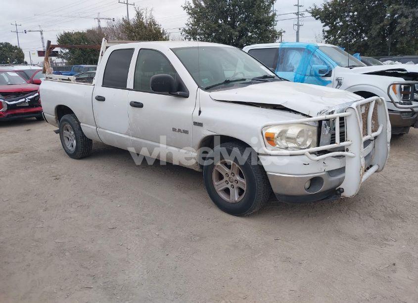 2008 Dodge Ram 1500 SLT (VIN 1D7HA18228J136752) main photo