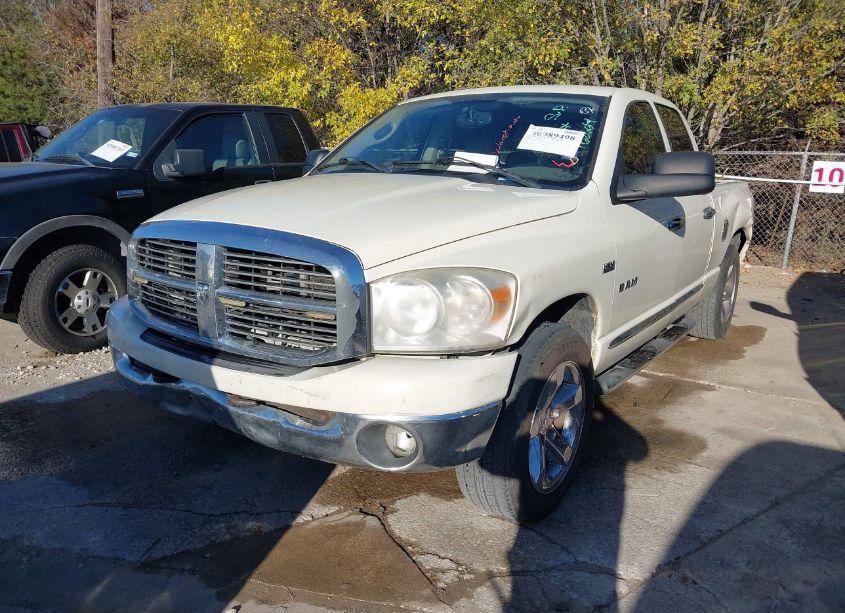 Photo 2 of 2008 Dodge Ram 1500 SLT (VIN 1D7HA18238J162664)
