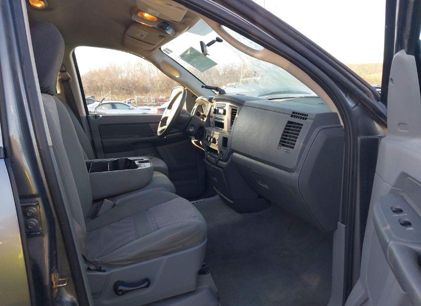 Photo 5 of 2006 Dodge Ram 1500 SLT (VIN 1D7HA18246J243265)