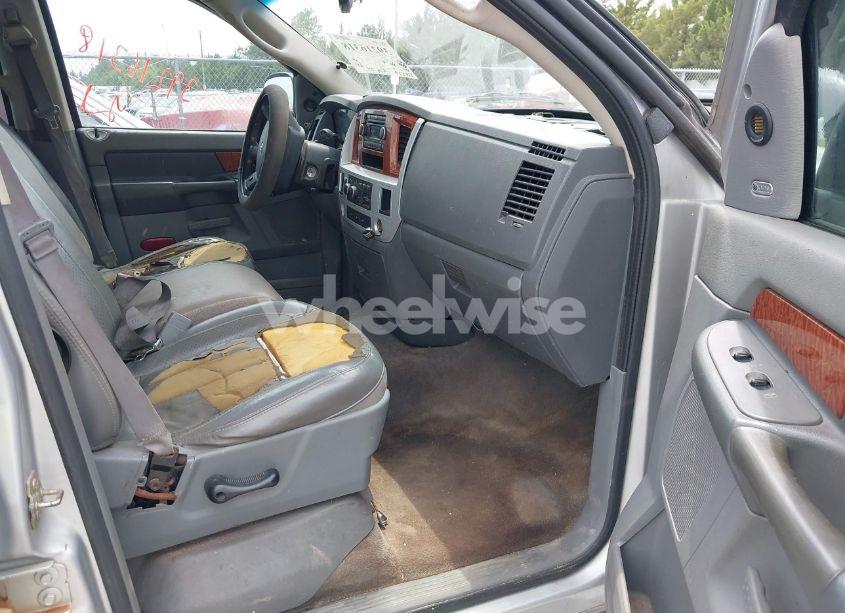 Photo 5 of 2006 Dodge Ram 1500 LARAMIE (VIN 1D7HA18246S565673)