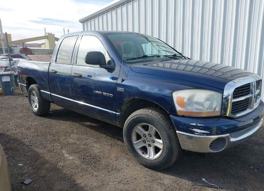 2006 Dodge Ram 1500 SLT (VIN 1D7HA18246S639982) main photo