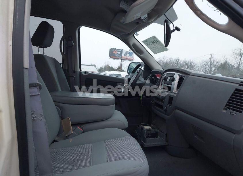 Photo 5 of 2007 Dodge Ram 1500 SLT (VIN 1D7HA18277J613206)