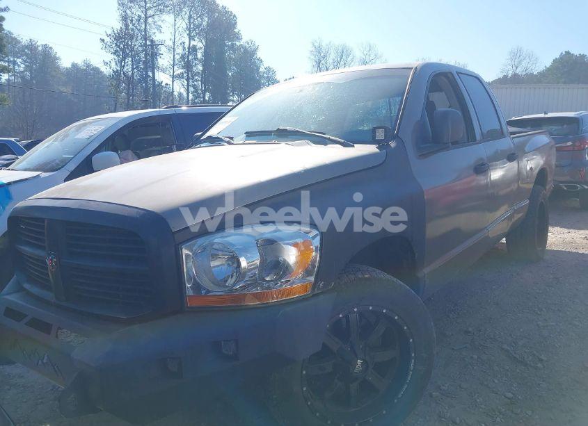 Photo 2 of 2006 Dodge Ram 1500 SLT (VIN 1D7HA182X6J183590)