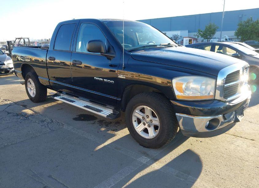 2006 Dodge Ram 1500 SLT (VIN 1D7HA182X6S543242) main photo