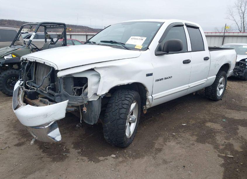 Photo 2 of 2007 Dodge Ram 1500 SLT (VIN 1D7HA182X7J501774)